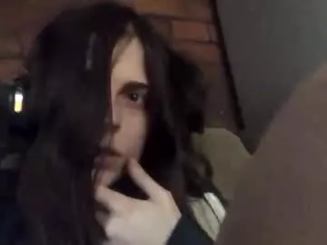 Freechat q_t_pie on Chaturbate