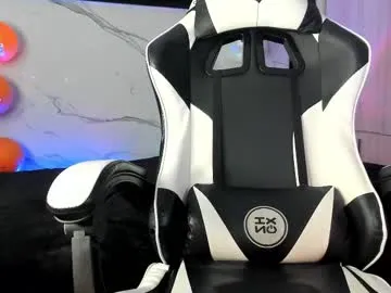 Freechat saimonvela on Chaturbate