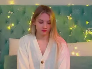 Freechat stacyevancesss on Chaturbate