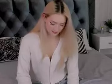 Private sugarwhisper on Chaturbate