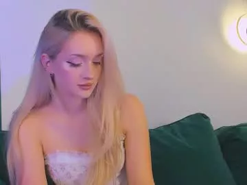 Private sugarwhisper on Chaturbate