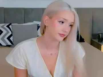 Private sugarwhisper on Chaturbate