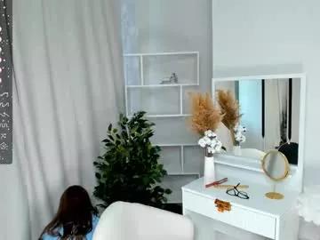 sunnivagaillard on Chaturbate 