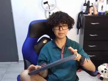 thomascooper_cams — i am- You can see the typ menu #ftm #tomboy #petite #hairypussy #bdsm [500 tokens remaining]