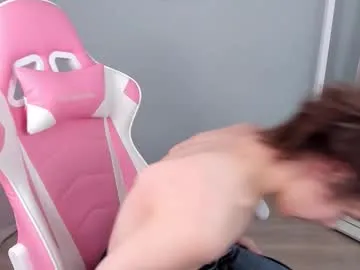 whiterabbit342 — Body tour + show cock [153 tokens left] #teen #new #bigdick #twink #young