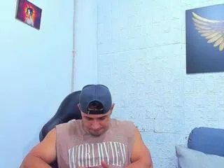 aaron_velour — Freechat on Flirt4Free