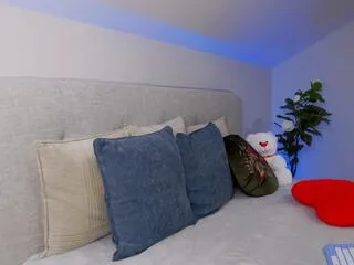 adalinda — Freechat on Flirt4Free