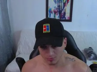 Offline ahiezer on Flirt4Free