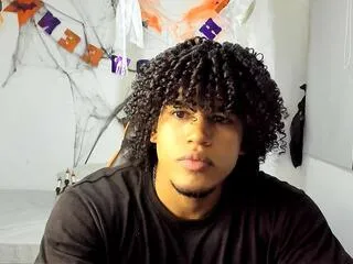 Freechat alexj_black on Flirt4Free