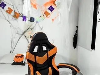 Freechat alexj_black on Flirt4Free