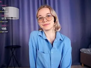 Offline ashleigh_connington on Flirt4Free