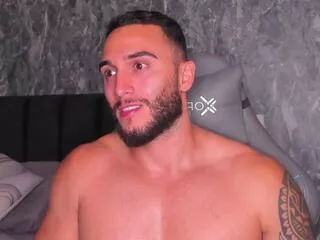 Offline brad_mayers on Flirt4Free