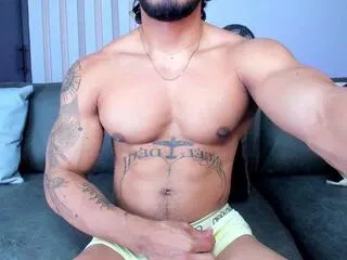 bruce_roldan — Freechat on Flirt4Free