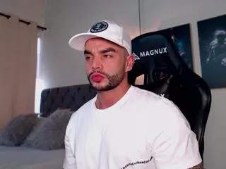 Offline bruno_de_luca on Flirt4Free