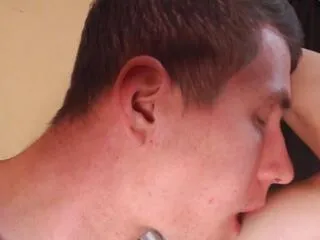 Offline chris_brien on Flirt4Free