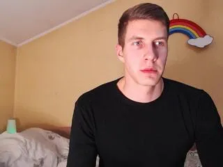 Offline chris_brien on Flirt4Free