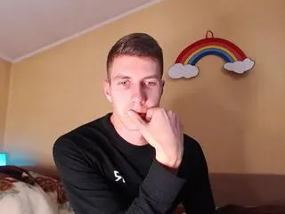 Offline chris_brien on Flirt4Free