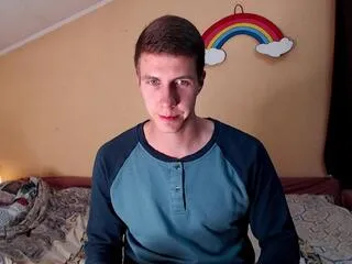 Offline chris_brien on Flirt4Free