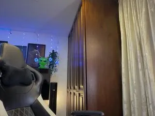 Offline dante_santos on Flirt4Free