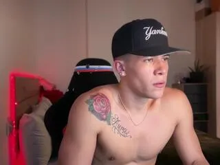 Offline duncan_collins on Flirt4Free