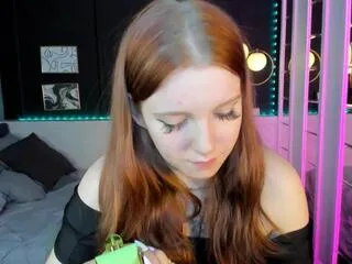 Freechat elwyna_cornett on Flirt4Free