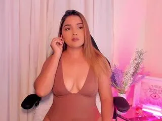 emiily_oweens on Flirt4Free