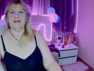 Offline emma_ellison on Flirt4Free