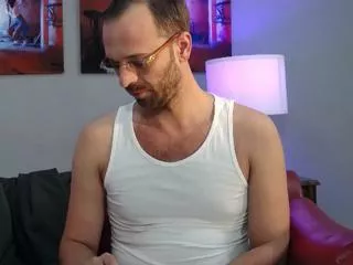 Offline eugine_h on Flirt4Free