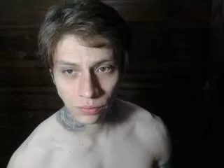 Offline giorgio_ditrone on Flirt4Free