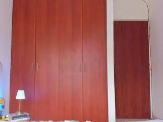 Offline ian_hawkins on Flirt4Free