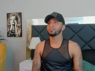 Flirt4Free jax_maxwell is Freechat jax_maxwell — Freechat on Flirt4Free