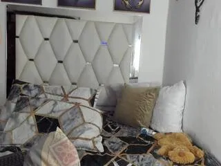 Freechat jennifer_vey on Flirt4Free