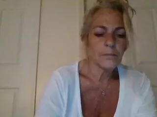 Offline jordynn_lve on Flirt4Free