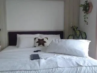 leoboy on Flirt4Free