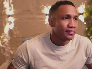 Offline logan_varela on Flirt4Free