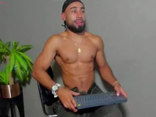 Offline luca_flame on Flirt4Free