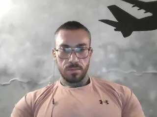 Private lucias_crawford on Flirt4Free