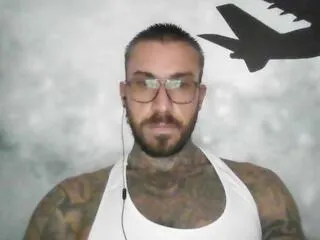 Private lucias_crawford on Flirt4Free