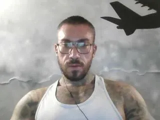 Private lucias_crawford on Flirt4Free