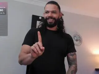 Offline lukas_bigg on Flirt4Free