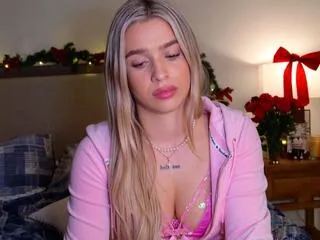 Offline maci_reynolds on Flirt4Free