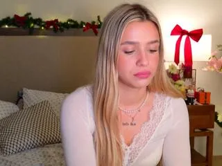 Offline maci_reynolds on Flirt4Free