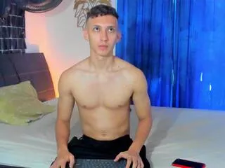 matthias_felix on Flirt4Free 