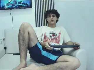 Offline mikey_banji on Flirt4Free