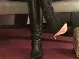 Private mistress_vivian on Flirt4Free