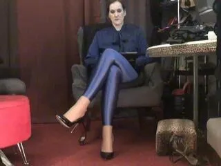 Private mistress_vivian on Flirt4Free