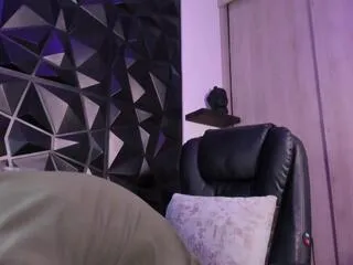 Offline ostin_daniels on Flirt4Free