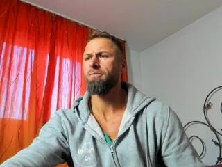 romario_h on Flirt4Free