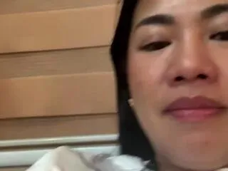 sexy_nathalie on Flirt4Free