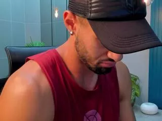 Offline thiago_driussi on Flirt4Free